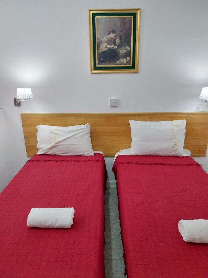 Whitestar Guest house Salina