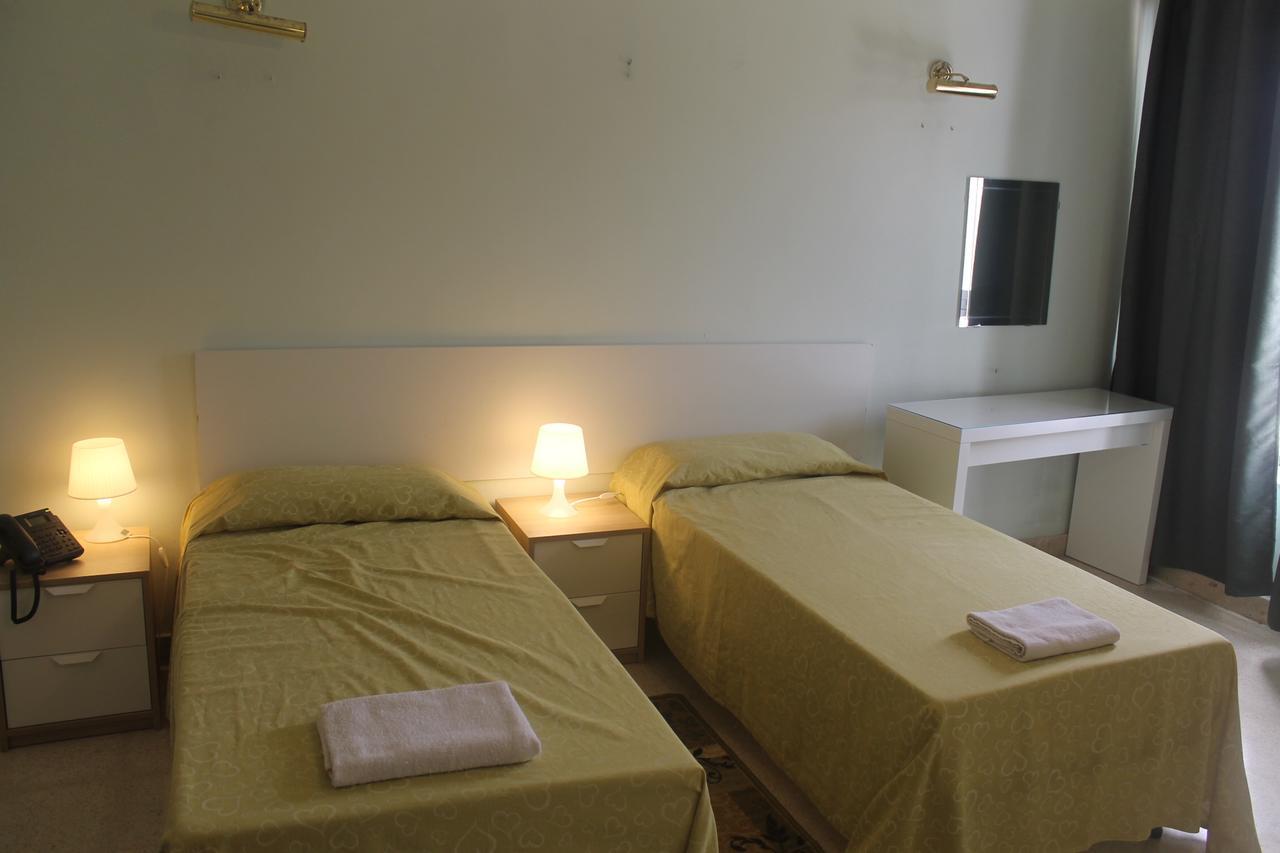 Whitestar Guest house