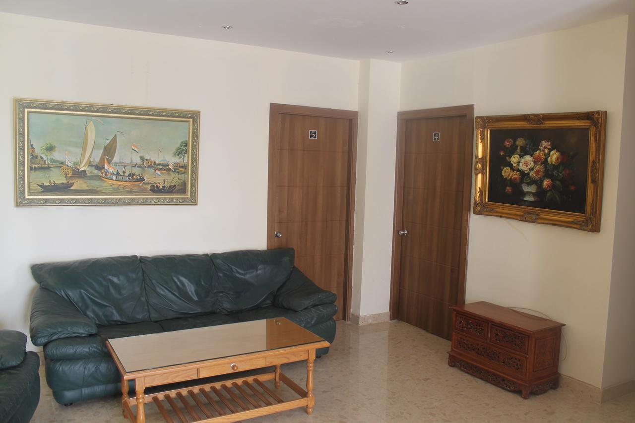 Guest house Whitestar 2*