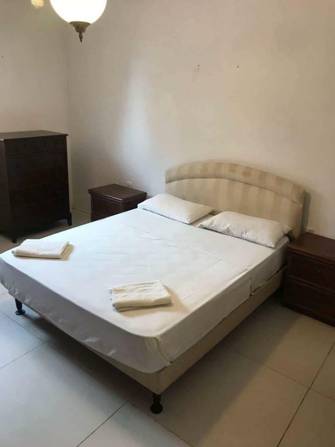 Guest house Whitestar 2*