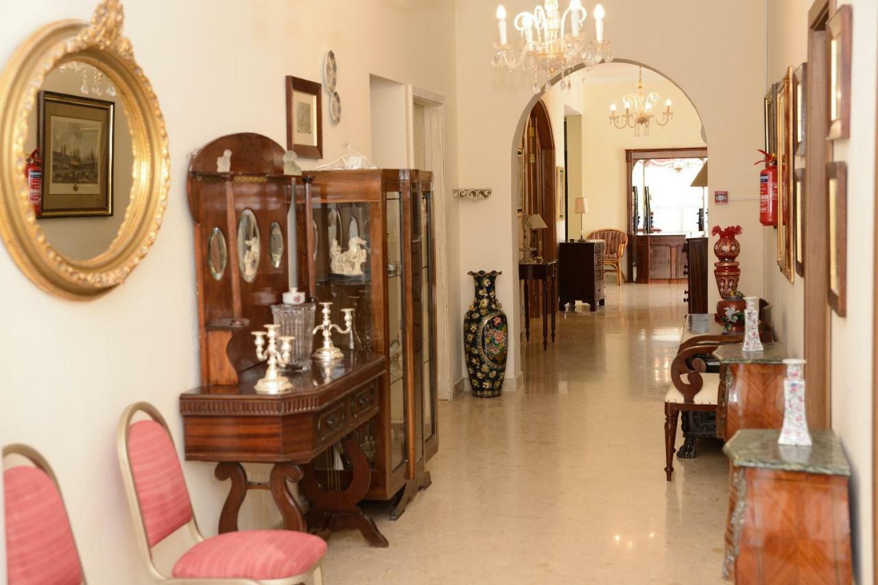 Whitestar Guest house 2*